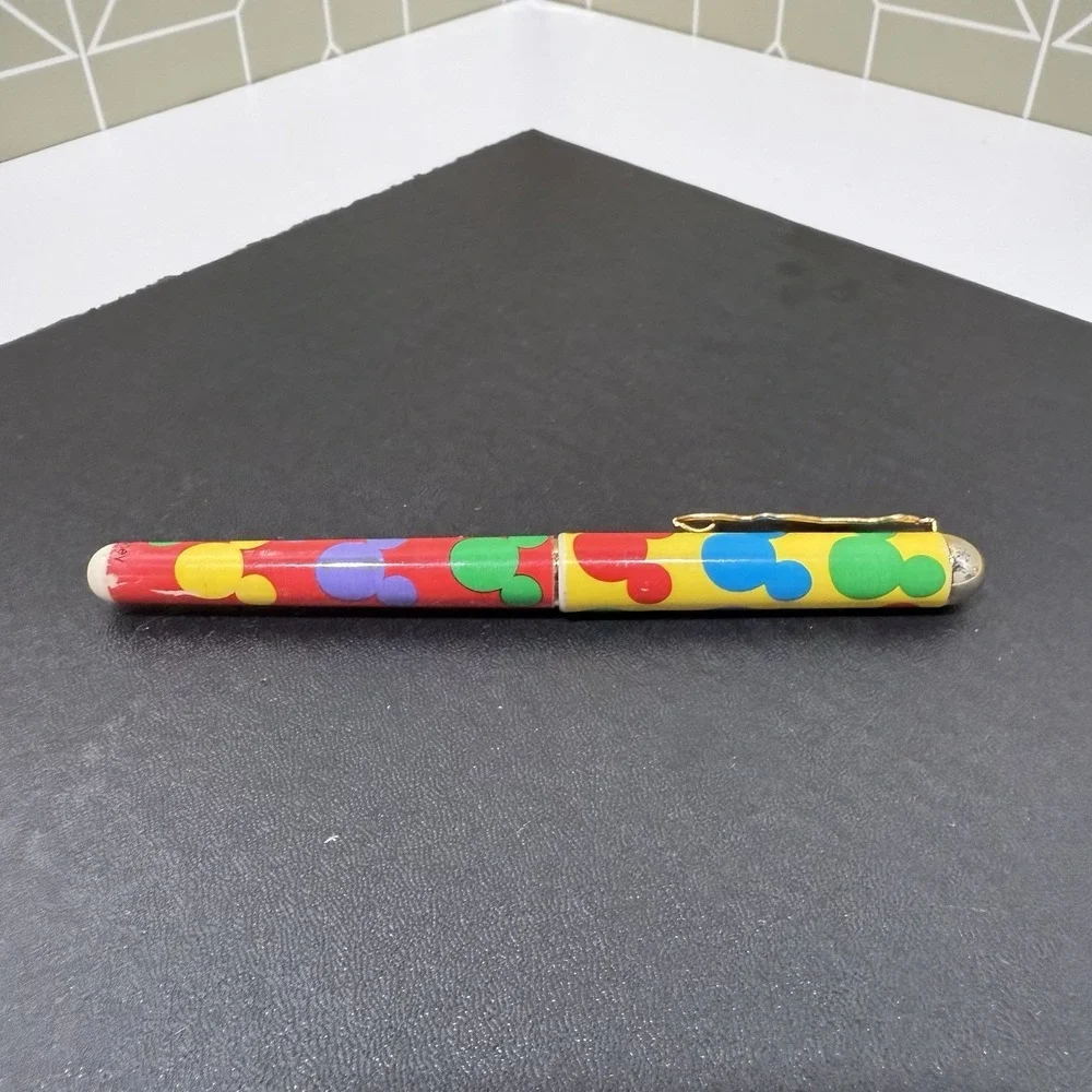 Disney‎ Mickey Mouse Pentech Pen Metal Case 1995 Vintage Made in Taiwan